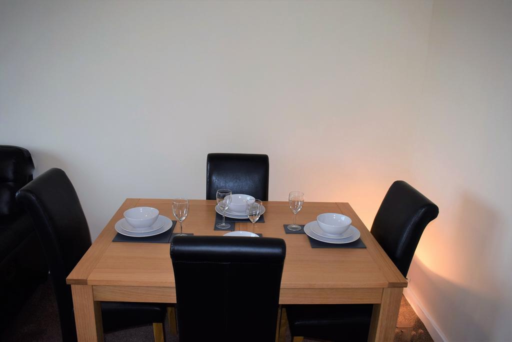 Kelpies Serviced Apartments Macgregor- 2 Bedrooms Grangemouth Esterno foto